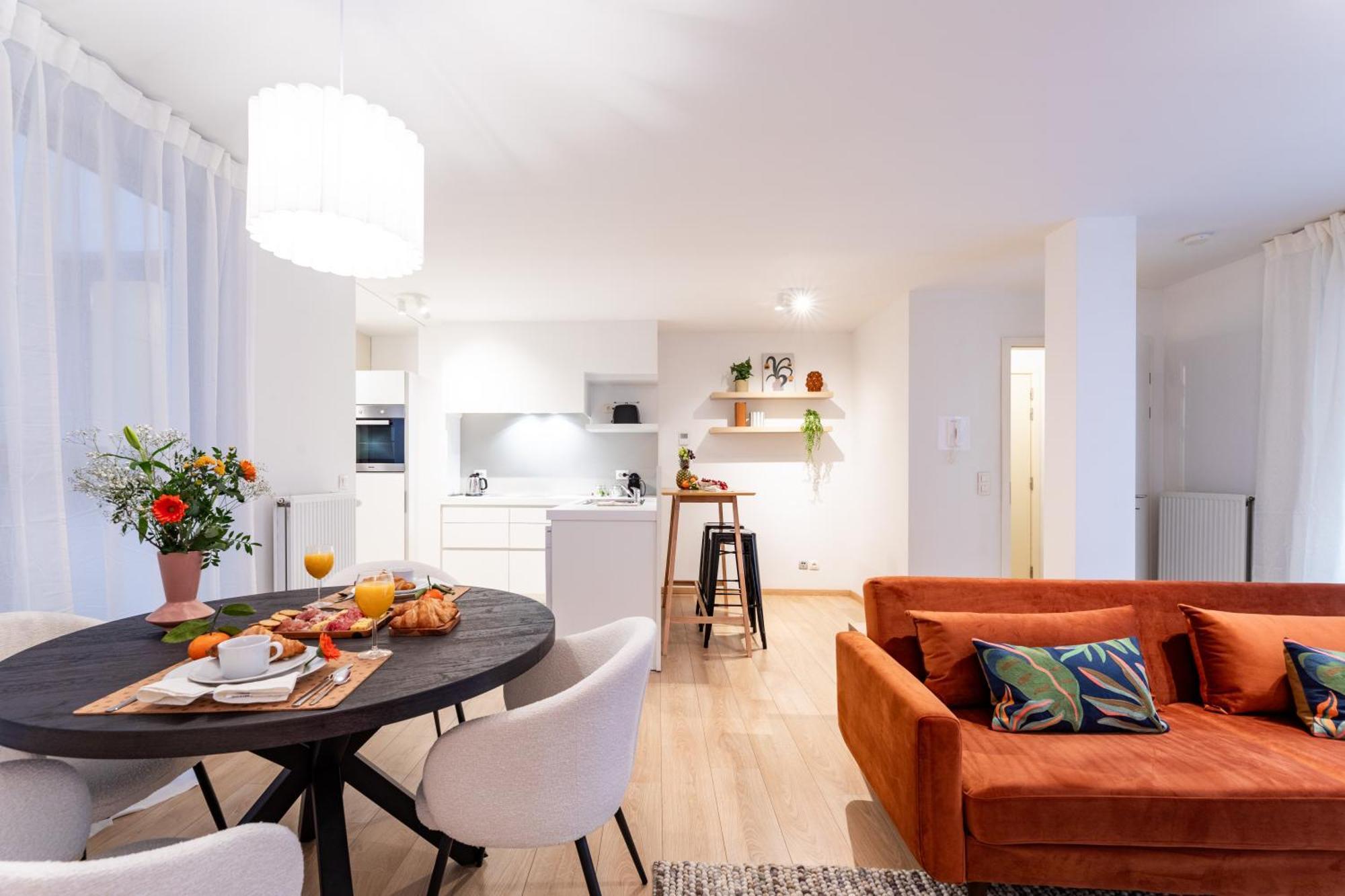 Contemporary Comfort In The Heart Of The Appartement *