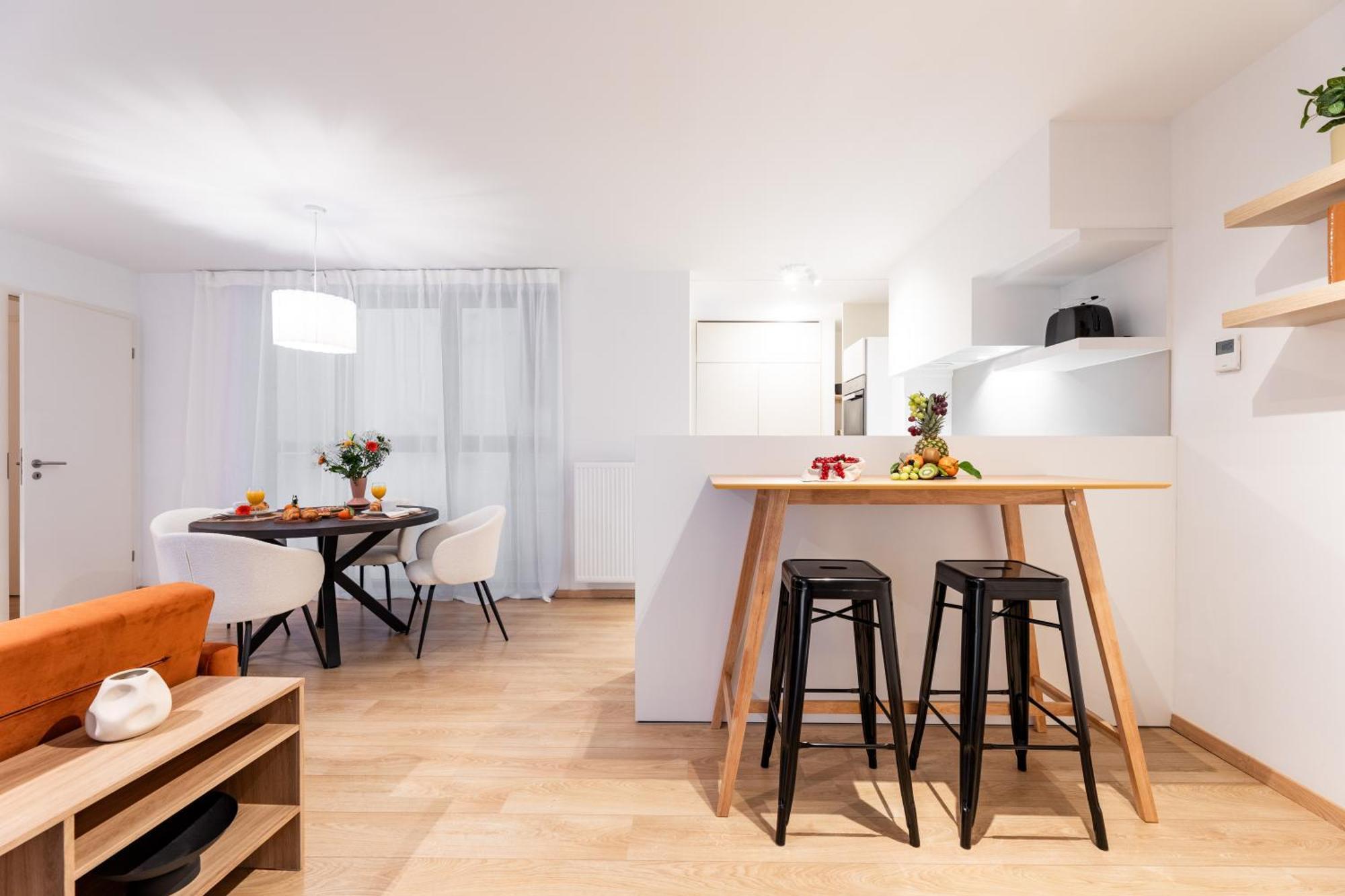 Contemporary Comfort In The Heart Of The Appartement
