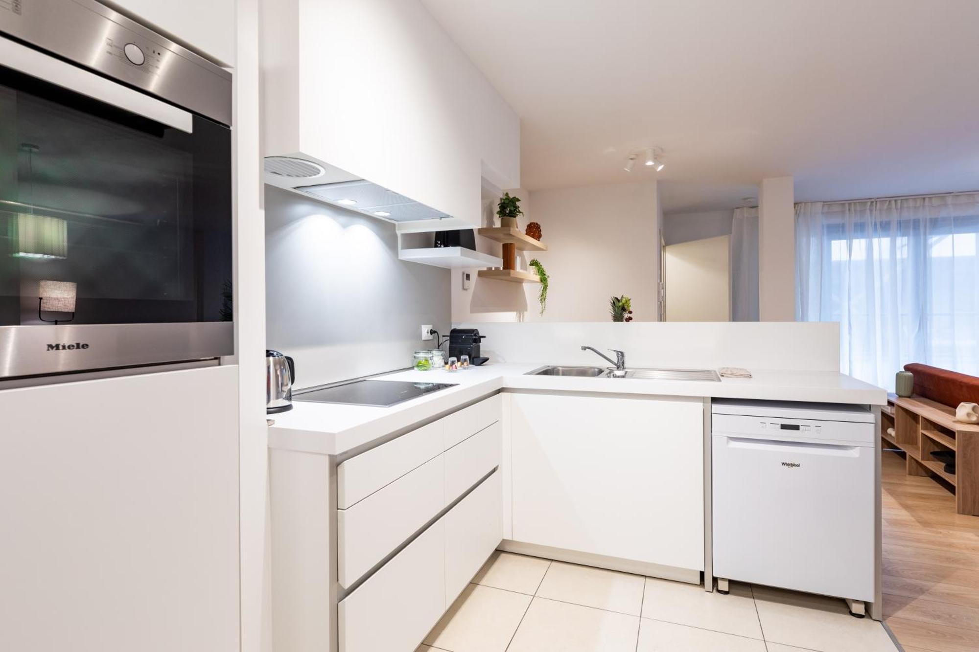Contemporary Comfort In The Heart Of The Appartement