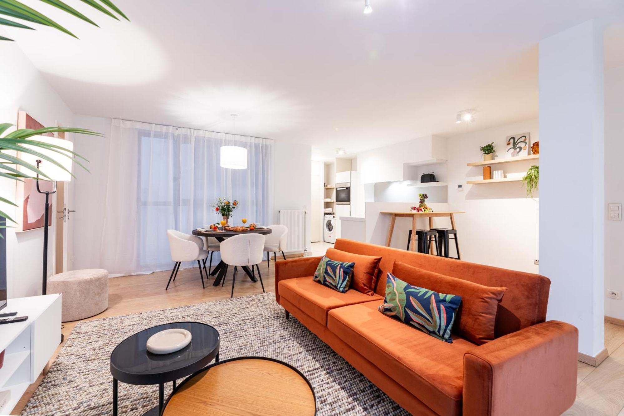 Contemporary Comfort In The Heart Of The Appartement Bruxelles
